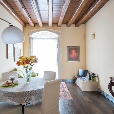 Sanmartinoortigia Apartments Сиракуза Екстериор снимка