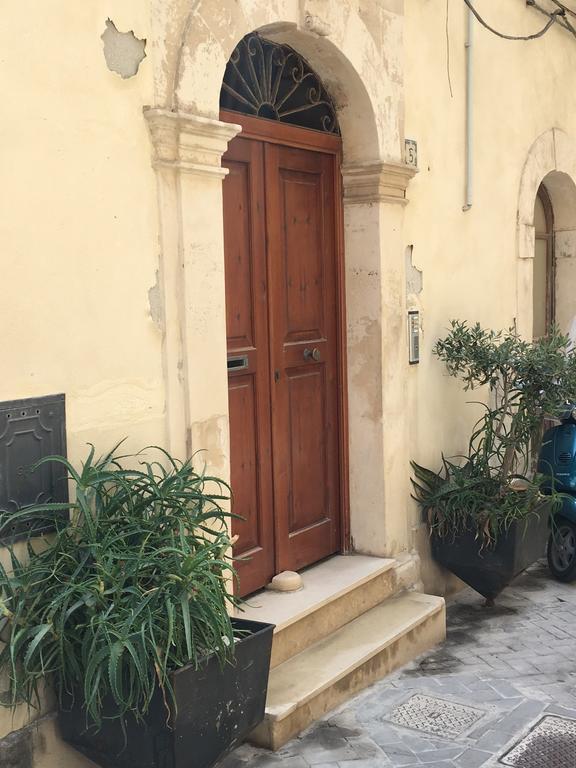 Sanmartinoortigia Apartments Сиракуза Екстериор снимка